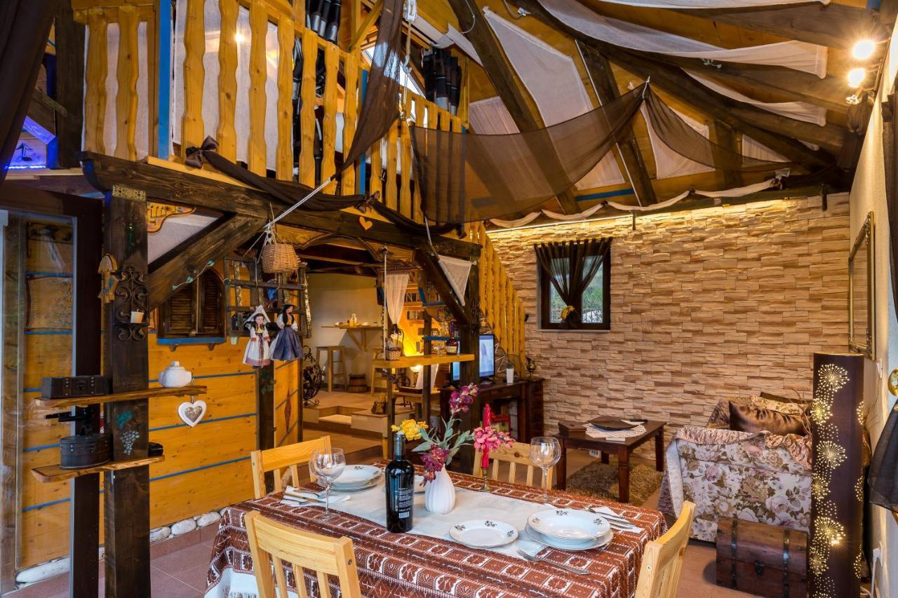 Holiday Home Lazustina Paradise Mihanici Ngoại thất bức ảnh